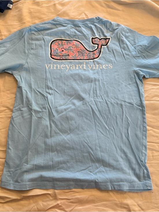 Vineyard Vines Other - Vineyard Vines Youth Large 16 Blue Graphic Pocket T-Shirt Whale Palm Tree Logo